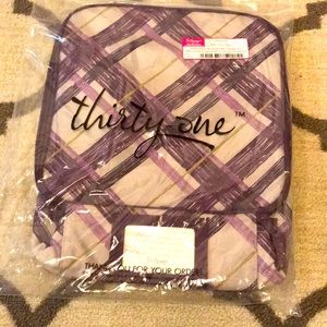 Thirty one perfect potluck set square!